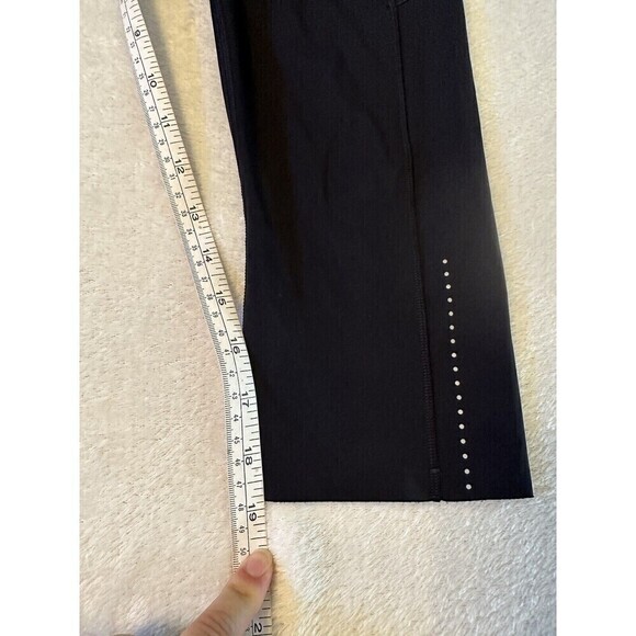 Lululemon Fast Free Cropped Leggings Black Sz 6, 19” Inseam - Picture 4 of 8